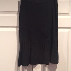 St. John black textured knit skirt